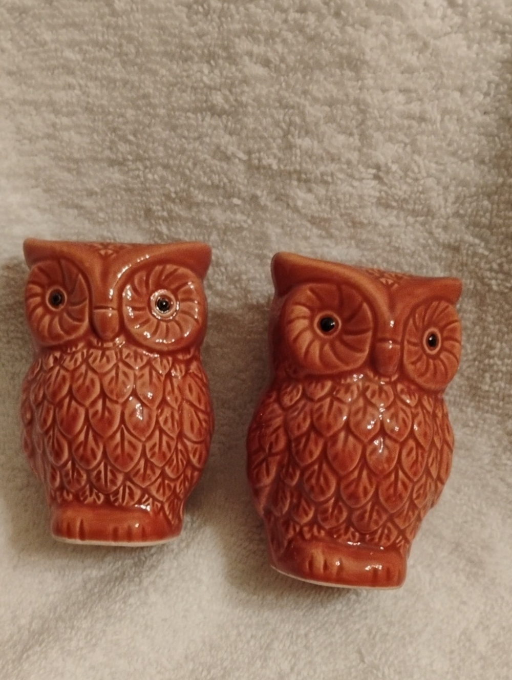 Ceramic Vintage Owl Figurine Salt/Pepper Home Accents